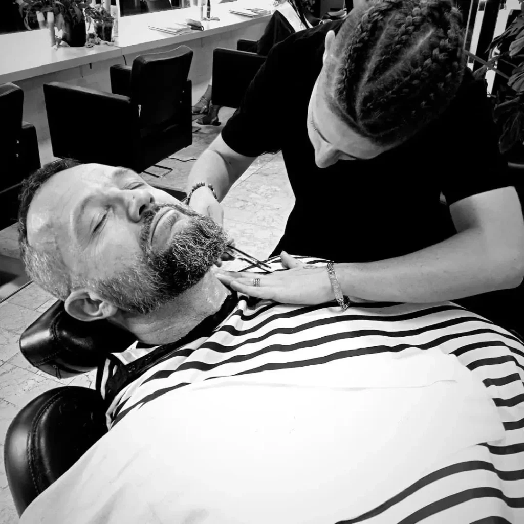 Arreglo de barba a tijera en SportMan